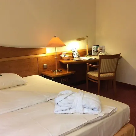 Park By Centro 4*