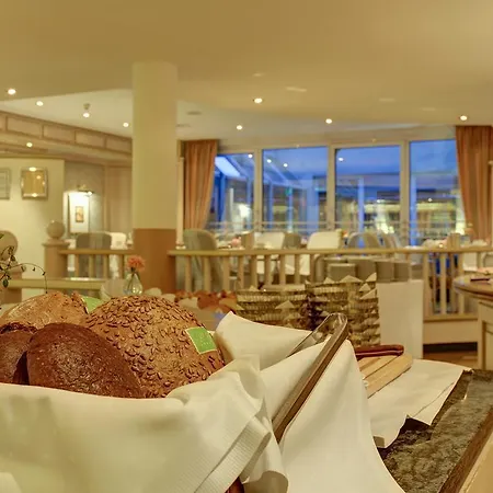 Hotel Park By Centro 4*