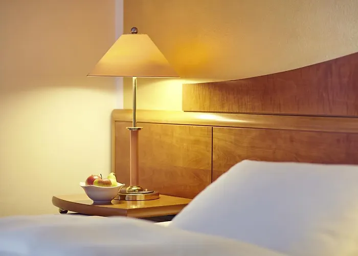 Park By Centro מלון