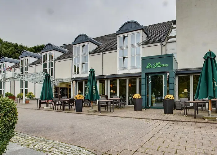 מלון Park By Centro 4*