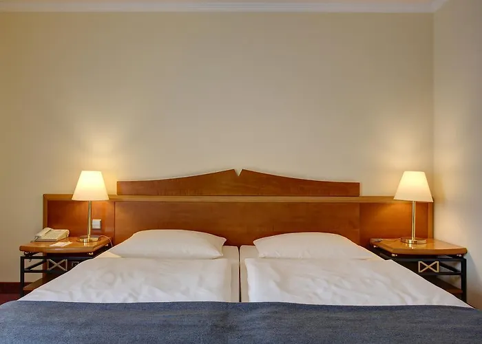 Park By Centro מלון